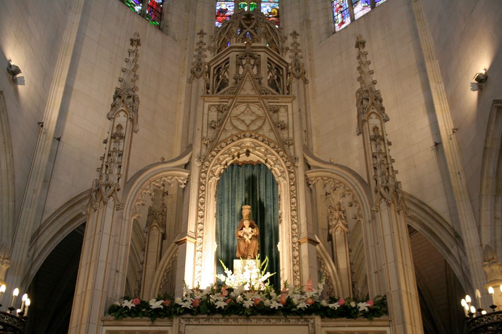 Resultado de imagen para ChÃ¢teau de Notre Dame de ClÃ©ry