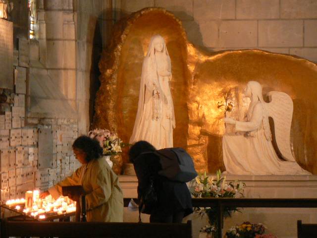 La Vierge Marie et l'ange Gabriel